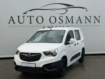 Usata Opel Combo Edition 102 CV (75 kW) 2021 Bianco Monovolume