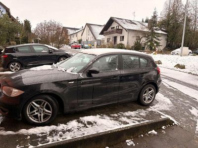 Gebraucht BMW 116 Lifestyle 122 PS (89 kW) 2009 Schwarz Kleinwagen