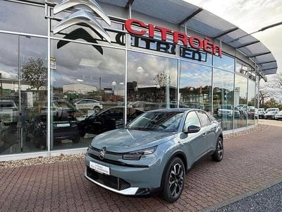 Neu Citroën C4 PureTech 131 PS (96 kW) 2025 Grün SUV