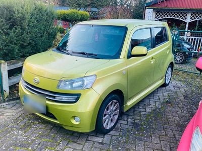 Grün Gebraucht 2007 Daihatsu Materia Van / Kleinbus | 2.990 €