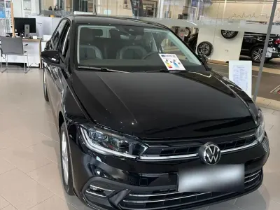 Używany VW Polo 95 KM (69 kW) 2022 Czarny Hatchback