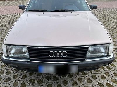 Usata Audi 100 136 CV (100 kW) 1987 Oro Berlina
