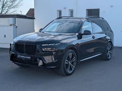 Gebraucht BMW X7 M Sport 352 PS (258 kW) 2022 Schwarz SUV