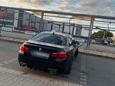 Gebraucht BMW 525 M Sport 218 PS (160 kW) 2011 Schwarz Limousine