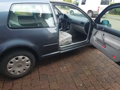 Gebraucht VW Golf IV 75 PS (55 kW) 2000 Grau Limousine