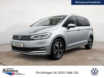 Gebraucht VW Touran Highline 150 PS (110 kW) 2025 Silber Van / Kleinbus