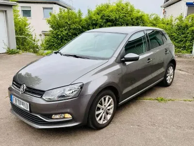 Gebraucht VW Polo LOUNGE 90 PS (66 kW) 2015 Grau Limousine