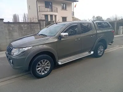 Używany Mitsubishi L200 175 KM (128 kW) 2017 Andere farben Pickup