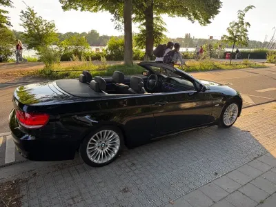 Gebraucht BMW 320 Cabriolet 170 PS (125 kW) 2008 Schwarz Cabrio