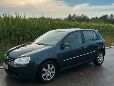 Gebraucht VW Golf V Edition 105 PS (77 kW) 2008 Grau Kleinwagen