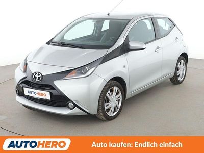 Gebraucht Toyota Aygo X-play 69 PS (50 kW) 2015 Grau Kleinwagen