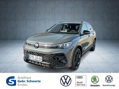 Grau Gebraucht 2025 VW Tiguan R-line SUV | 56.100 €