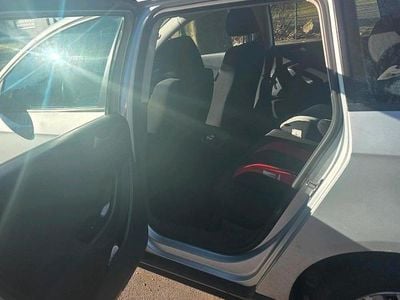 Gebraucht VW Passat 140 PS (102 kW) 2008 Silber Kleinwagen