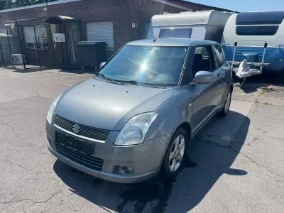 Gebraucht Suzuki Swift Comfort 92 PS (67 kW) 2007 Silber Kleinwagen