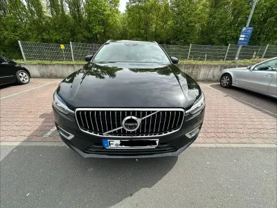 Usata Volvo XC60 Inscription 392 CV (288 kW) 2021 Nero SUV