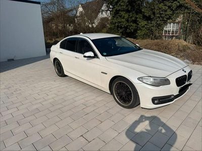 Gebraucht BMW 520 Luxury Line 184 PS (135 kW) 2014 Weiß Limousine