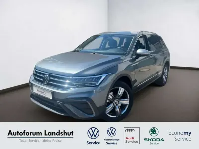 Gebraucht VW Tiguan Allspace 190 PS (139 kW) 2024 Grau platinum grey SUV