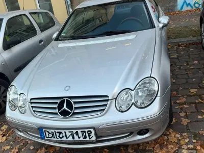 Gebraucht Mercedes CLK200 162 PS (119 kW) 2002 Silber Coupé