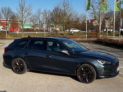 Gebraucht Cupra Leon VZ 245 PS (180 kW) 2023 Blau Kombi