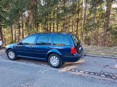 Gebraucht VW Golf IV Trendline 102 PS (75 kW) 2005 Blau Kombi