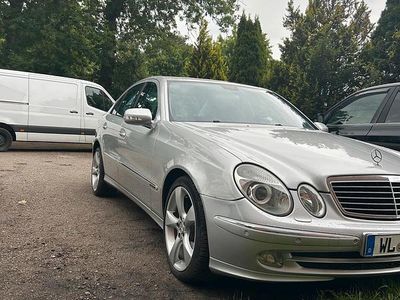 Mercedes E270