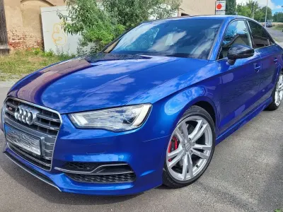 Gebraucht Audi S3 Sport 300 PS (220 kW) 2015 Blau Limousine