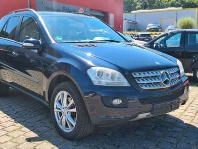 Mercedes ML320