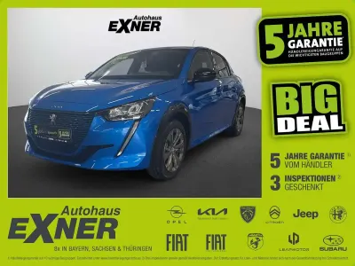 Gebraucht Peugeot e-208 Allure 100 kW (136 PS) 2023 Blau Kleinwagen