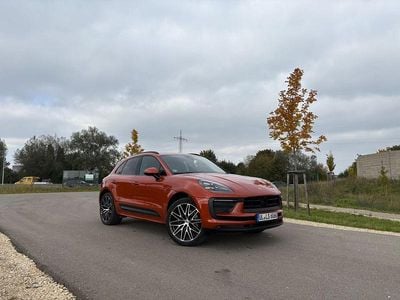 Orange Gebraucht 2022 Porsche Macan Sport SUV | 58.500 € (Superpreis)