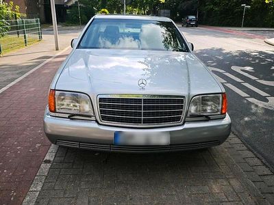 Second-hand Mercedes S320 230 CP (169 kW) 1994 Argintiu Berlinǎ