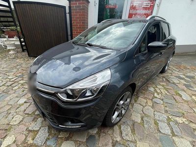 Gebraucht Renault Clio GrandTour LIMITED 90 PS (66 kW) 2018 Grau Kombi
