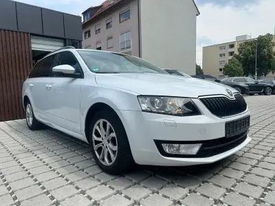 Gebraucht Skoda Octavia Ambition 110 PS (80 kW) 2015 Weiß Kombi