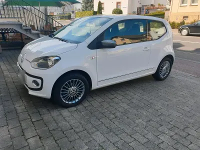 Gebraucht VW up! 60 PS (44 kW) 2013 Weiß Kleinwagen