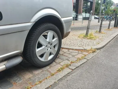 Gebraucht Mercedes Viano 150 PS (110 kW) 2010 Silber Van / Kleinbus