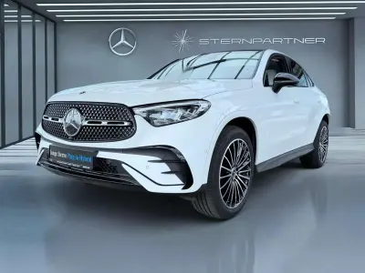 Gebraucht Mercedes GLC300de AMG 197 PS (144 kW) 2025 Weiss manufaktur opalithweiß b Coupé