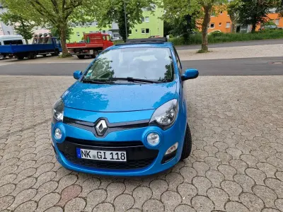 Gebraucht Renault Twingo Expression 75 PS (55 kW) 2013 Blau Kleinwagen