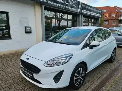 Używany Ford Fiesta 150 KM (110 kW) 2018 Biały Hatchback
