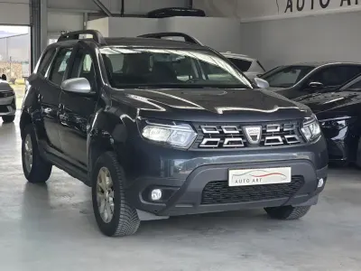 Gebraucht Dacia Duster Comfort 131 PS (96 kW) 2023 Grau comete SUV