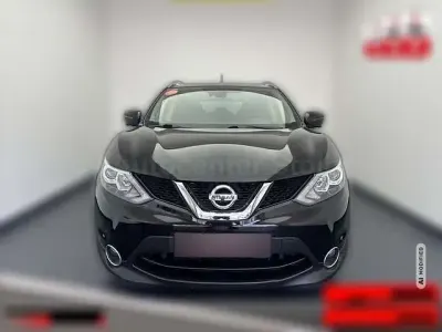 Gebraucht Nissan Qashqai N-Connecta 163 PS (119 kW) 2017 Schwarz metallic SUV