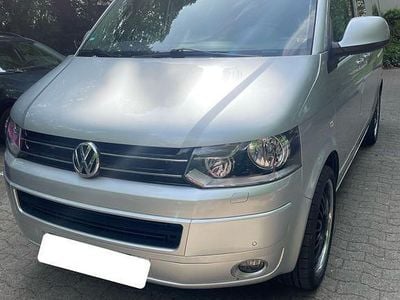 Gebraucht VW Multivan 179 PS (131 kW) 2011 Grau Van / Kleinbus