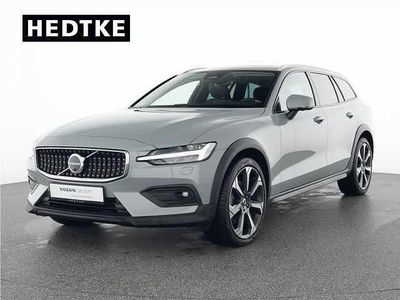 Gebraucht Volvo V60 CC 145 PS (106 kW) 2024 Kombi