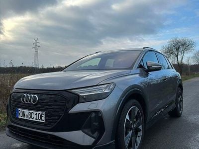 Gebraucht Audi Q4 e-tron S-Line 219 kW (299 PS) 2023 Silber SUV