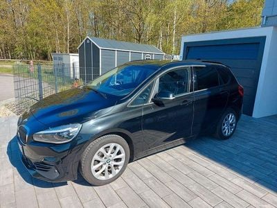 Gebraucht BMW 220 Active Tourer 192 PS (141 kW) 2019 Schwarz Van / Kleinbus