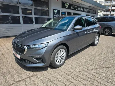 Gebraucht Skoda Scala Selection 116 PS (85 kW) 2025 Grau Kleinwagen