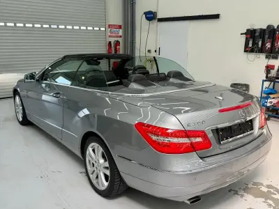 Gebraucht Mercedes E200 Avantgarde 184 PS (135 kW) 2012 Grau Cabrio