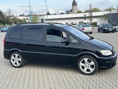 Second-hand Opel Zafira OPC 125 CP (91 kW) 2005 Negru Monovolum