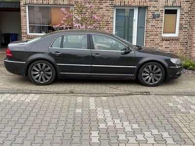 Second-hand VW Phaeton 334 CP (245 kW) 2011 Maro Berlinǎ