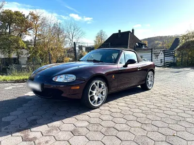 Usata Mazda MX5 110 CV (80 kW) 2000 Rosso Cabrio