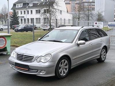 Gebraucht Mercedes C220 150 PS (110 kW) 2004 Silber Kombi