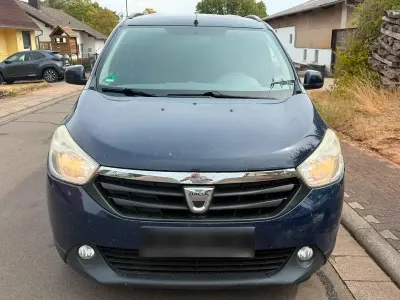 Gebraucht Dacia Lodgy 83 PS (61 kW) 2013 Blau Van / Kleinbus
